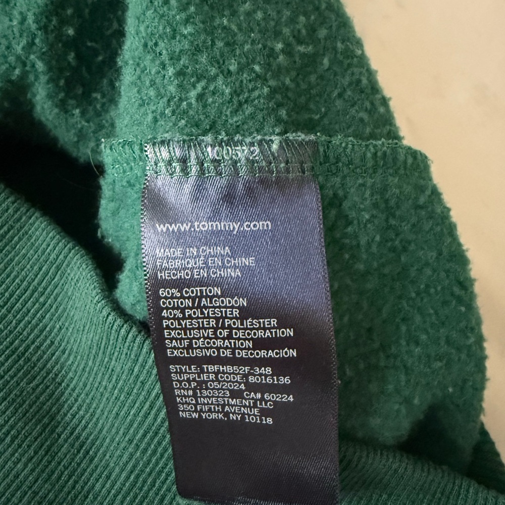 Tommy Hilfiger Hoodie Boys XL Green Logo Pullover Youth 18 20 - Picture 6 of 6